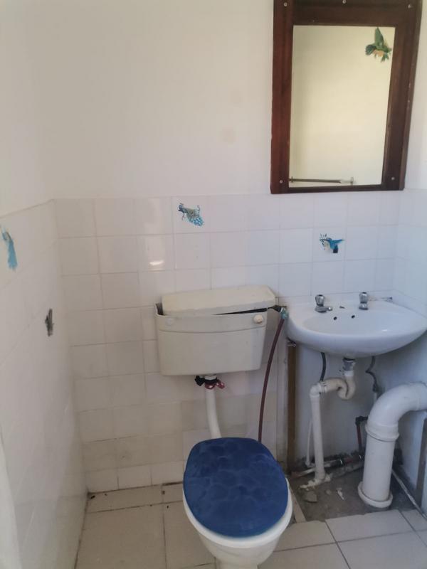 2 Bedroom Property for Sale in Albertinia Western Cape